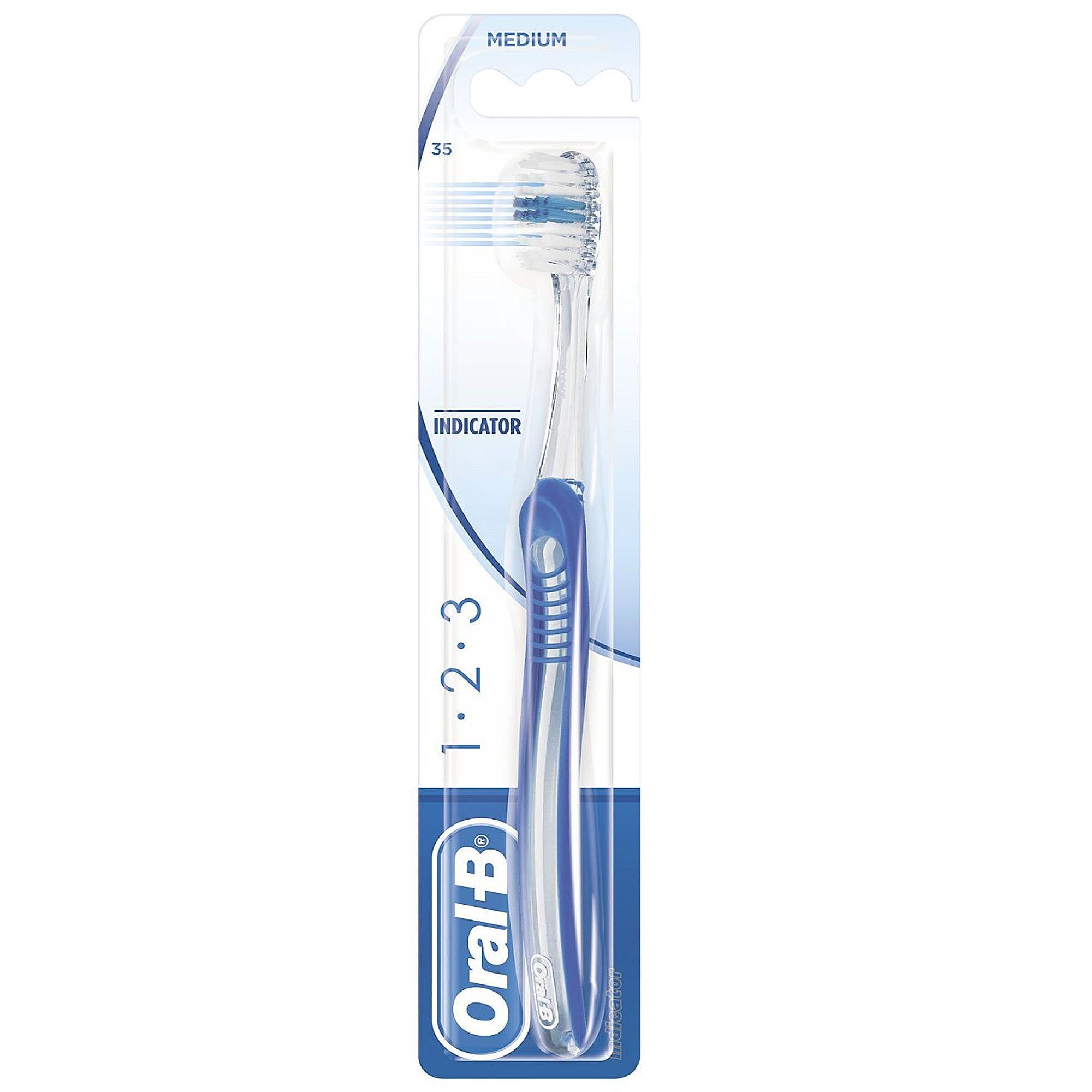 Oral-B Spazzolino Indicator 35 Medio