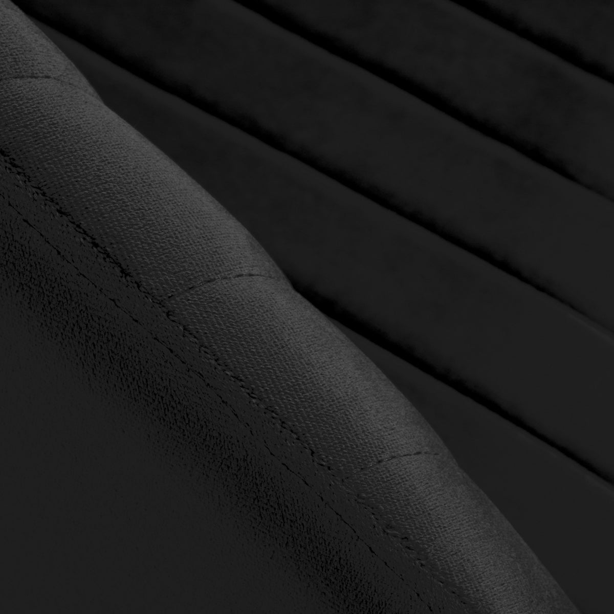 4Rico Poltrona Girevole QS-OF212G in Velluto - Nero