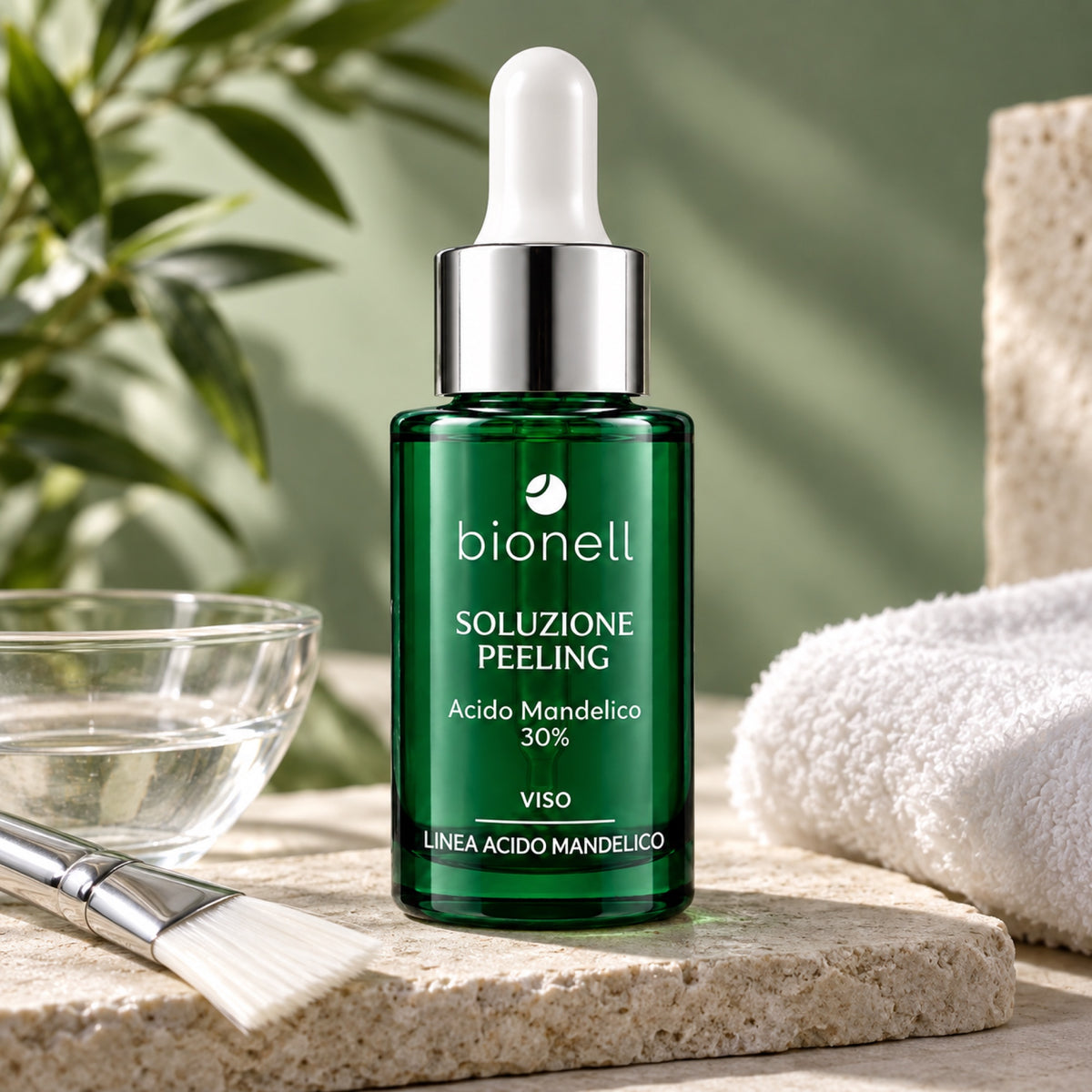 Bionell Soluzione Peeling Viso 30% Acido Mandelico - 50ml