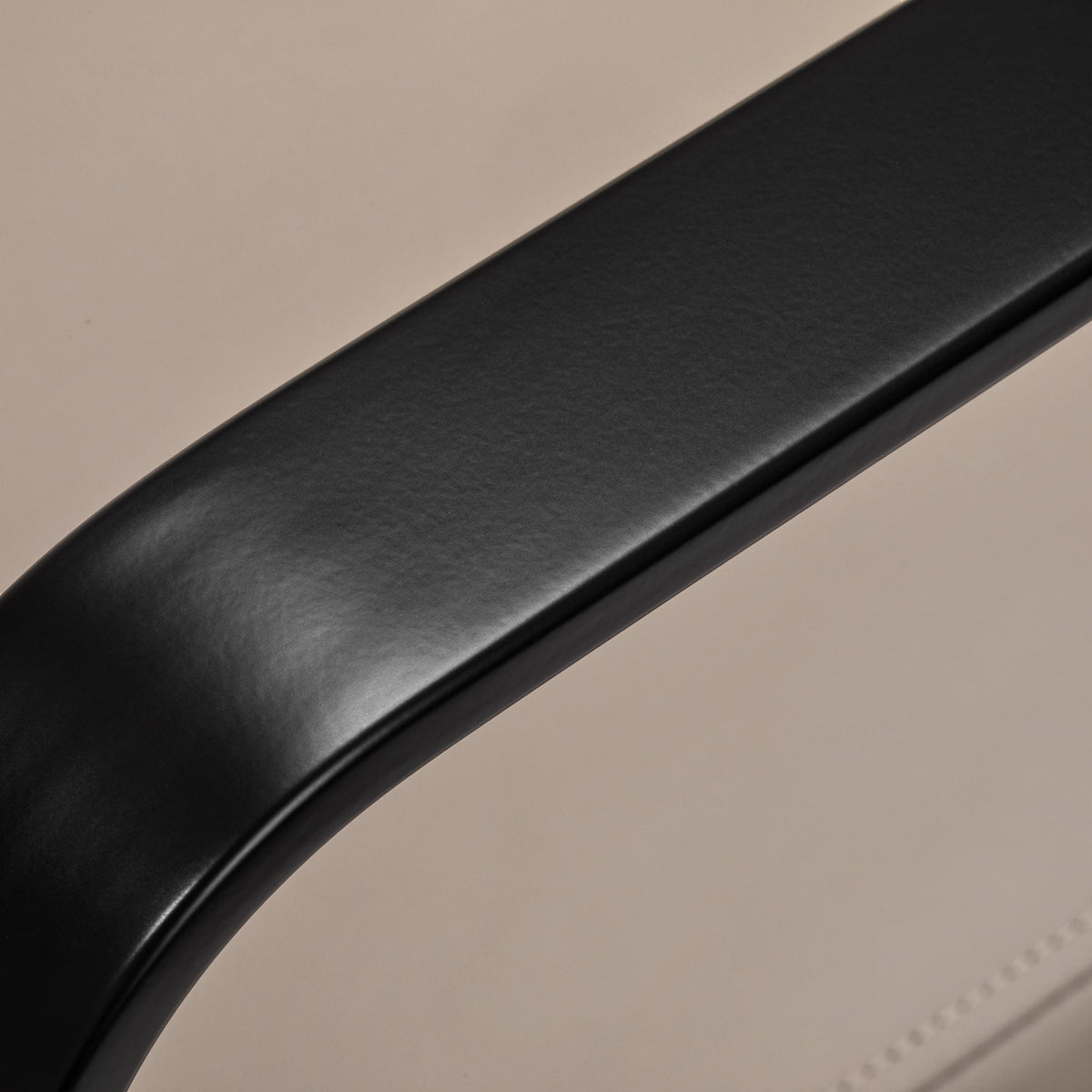 Gabbiano Poltrona Porto BM per Parrucchiere - Nero Beige